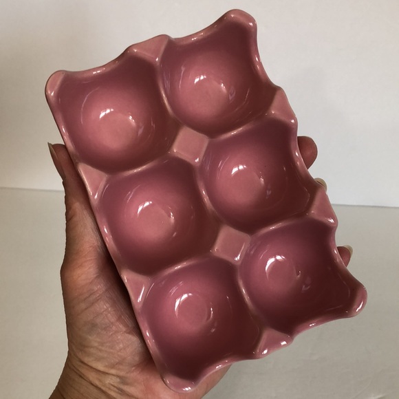 Ceramic Pink And Blue Egg Carton Holders - Picture 4 of 11